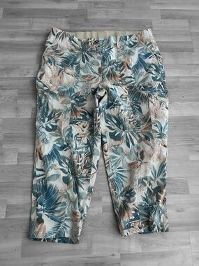 Chico's Palm Safari Capri Crop Pants Size 3.5 Size 16/18